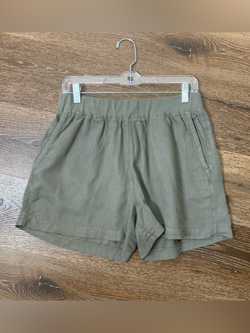 Faherty womens Arlie Gray Linen blend shorts pockets L